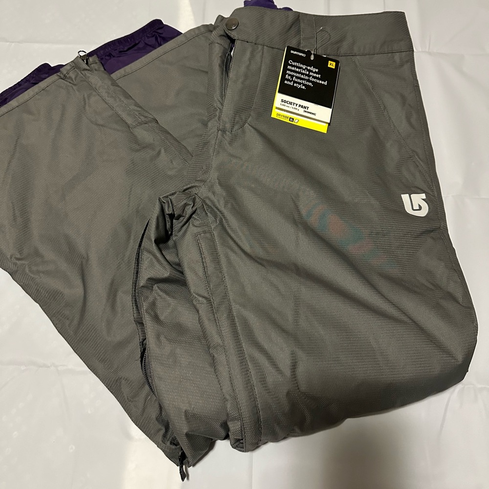 Women’s Burton XL Snow Pants - Brand New